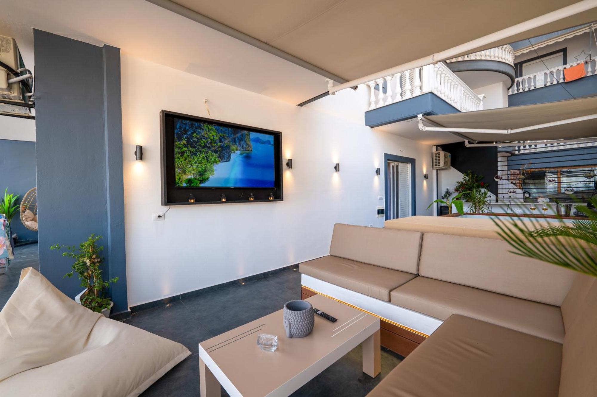 Mato Luxury Apartments ساراندا المظهر الخارجي الصورة